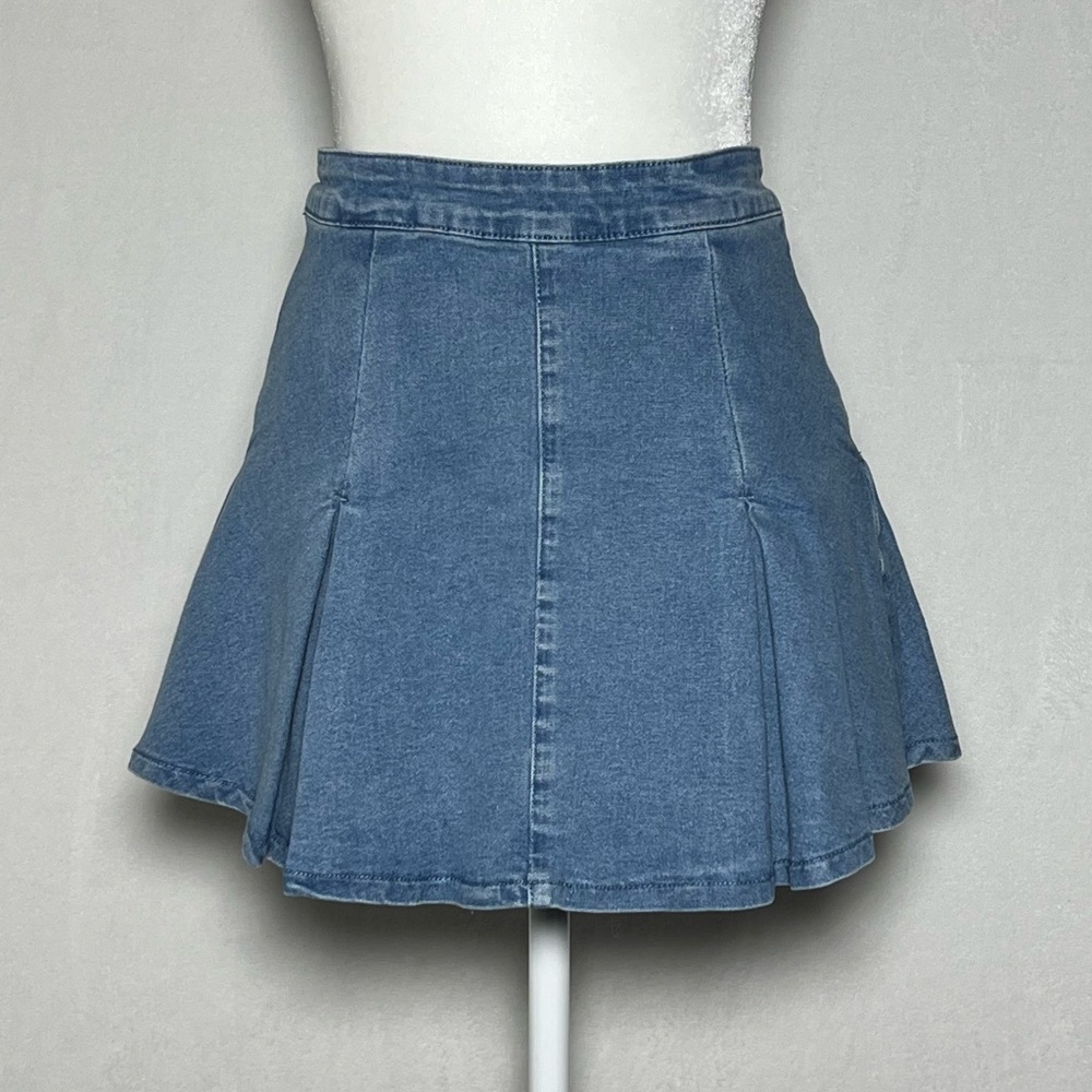 SHEIN Blue Denim Flared Skater Mini Skirt with Panel Pleats - size S